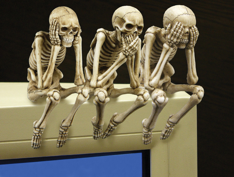 три скелета